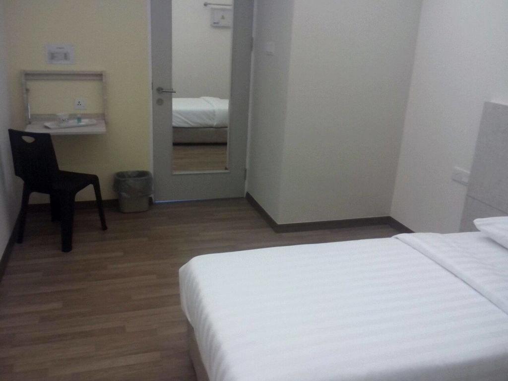 1Acs Residence Кучинг Номер фото