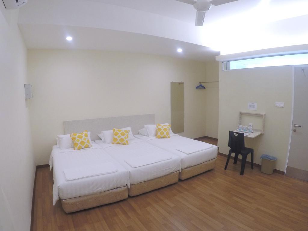 1Acs Residence Кучинг Номер фото